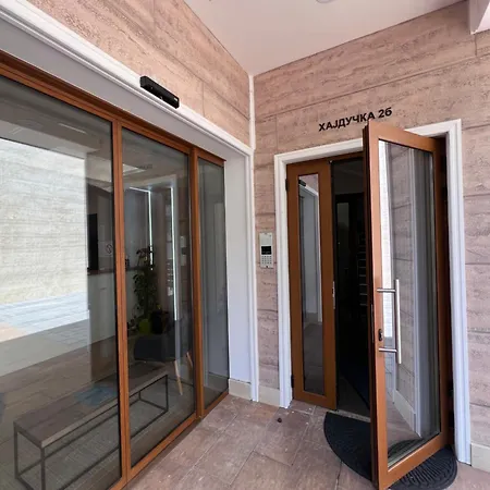 Tara Апартаменты *